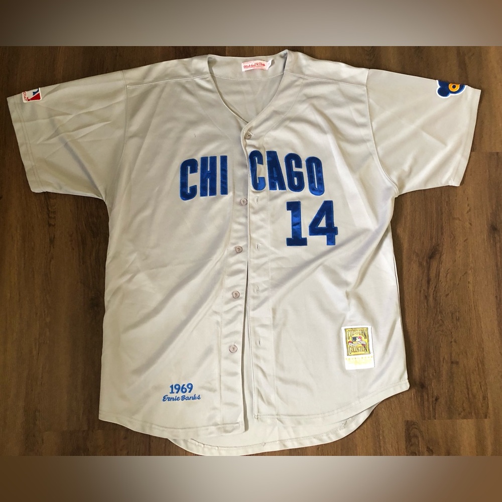 Chicago cubs Cooperstown Ernie Banks 
size: XL